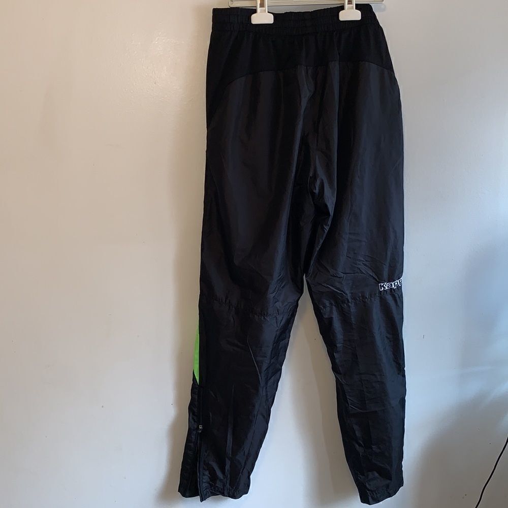 EXCELLENT CONDITION UNISEX MEDIUM KAPPA NYLON JOGGERS - Picture 3 of 9